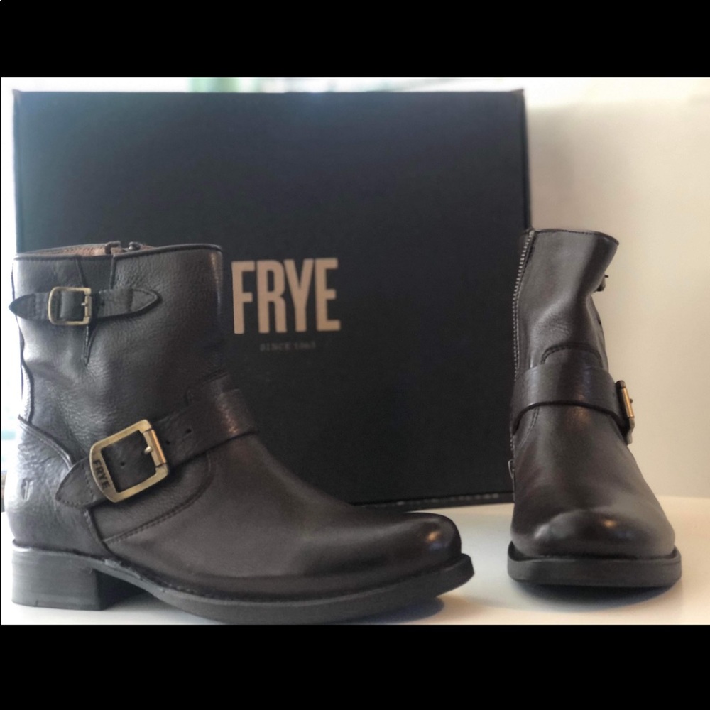 Frye Vicky 6